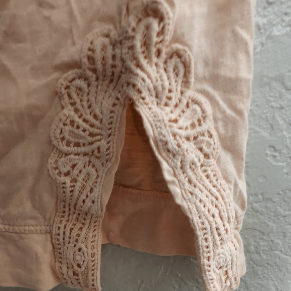 Ann Taylor Loft Peach Tee - Picture 3 of 4